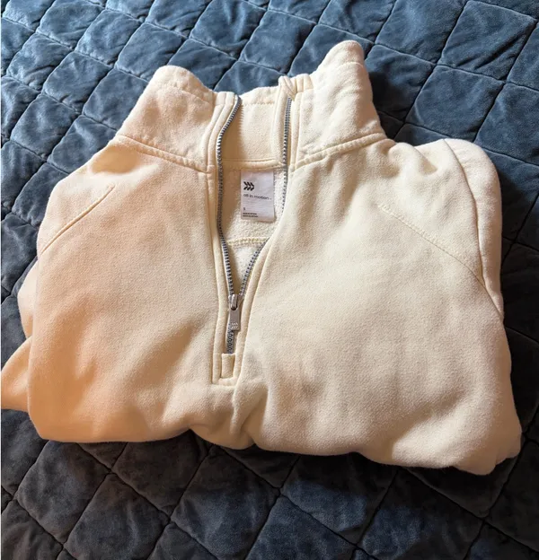 Target Quarter-Zip Sweatshirt - Image 2