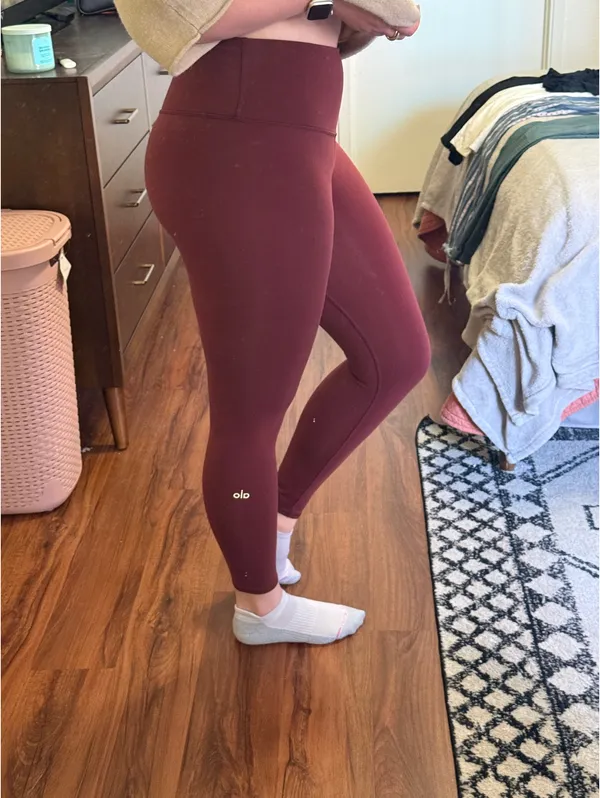 Alo Yoga Leggings - Image 2