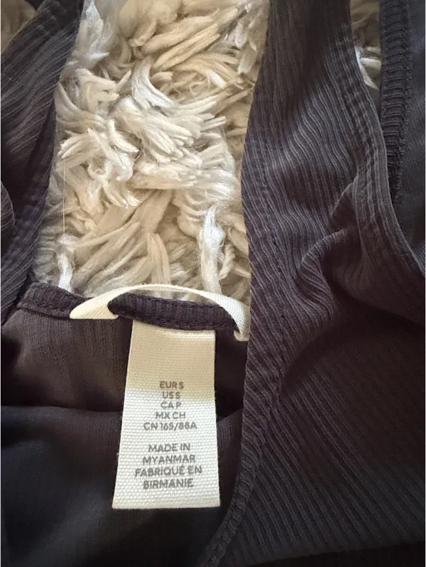 H&M tank top - Image 2