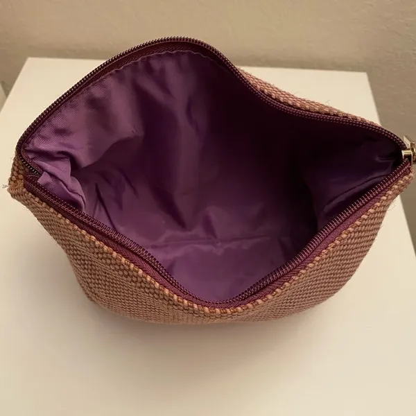 Tarte cosmetic bag - Image 4