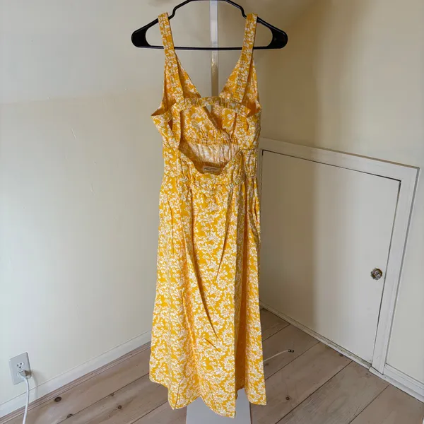Universal Thread EUC Women's Pullover Maxi Sundress Yellow Floral Size M - Image 6