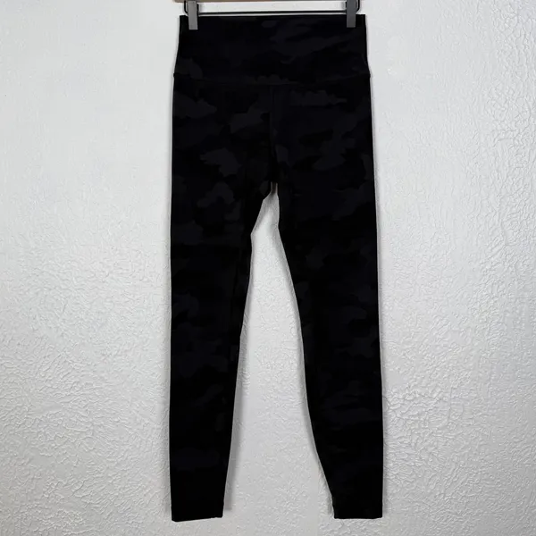 Lululemon Wunder Under High-Rise Tight 28" Full-On Luxtreme Camo Size 8 - Image 2