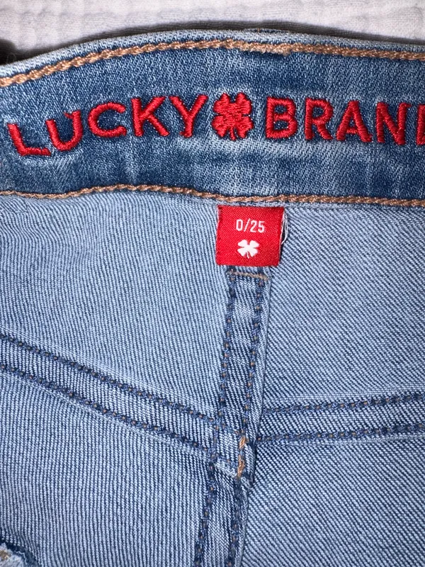 Lucky Brand Wide Leg Jeans - Image 5