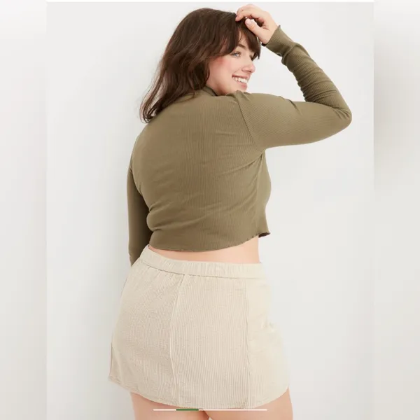 NWT Aerie Long Sleeve Cropped Mock Neck T-Shirt - Image 2