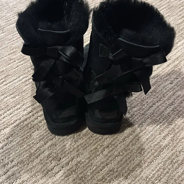 UGG Black Shearling Boots - Image 2
