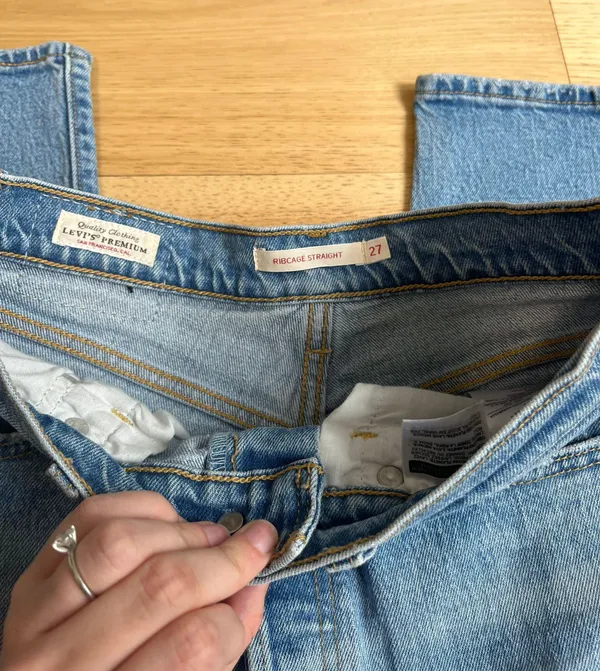 Levi's Ribcage Straight Jeans - Image 3