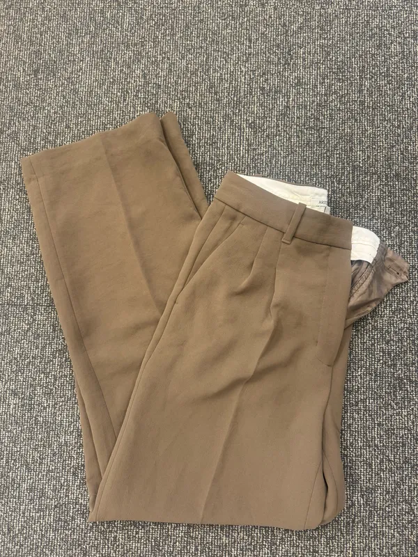Aritzia Effortless Pants (8) - Image 3