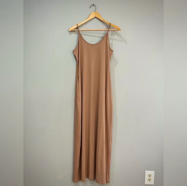 SALE! Brown Ofeefan Tank Maxi Dress Size M NWT - Image 3