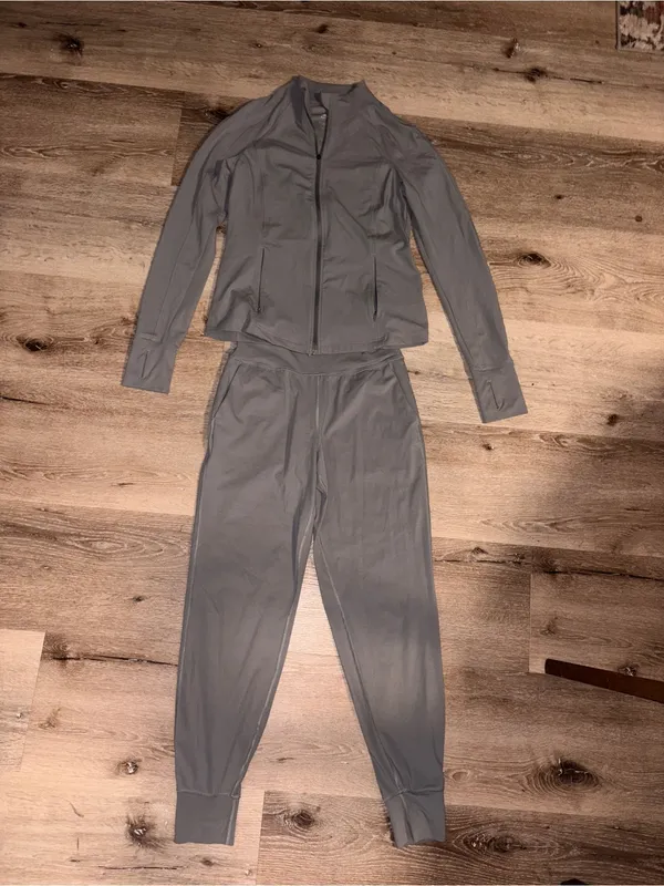 Avia SoftSculpt High Rise Leggings and Zip Up Set - Image 2