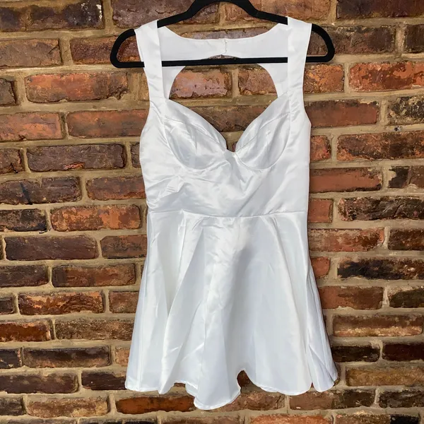 NWT Peppermayo White Candice Sleeveless Sweetheart Mini Dress Women's Size US 8 - Image 2