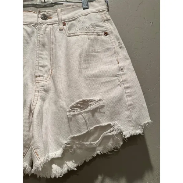 American Eagle 90s Boyfriend White Denim Shorts Distressed‎ Size 4 NWT - Image 5