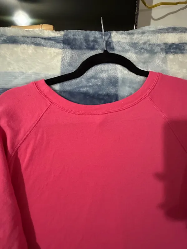 Color Alien Women's Pink Crewneck Sweatshirt and Jogger Lounge Set - Image 12