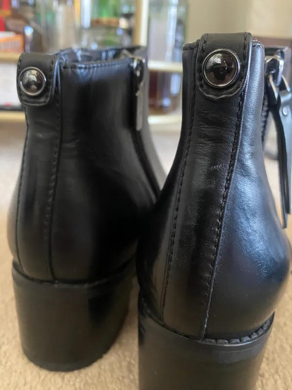 Aqua college Waterproof Booties Black Size 7.5 - Image 4