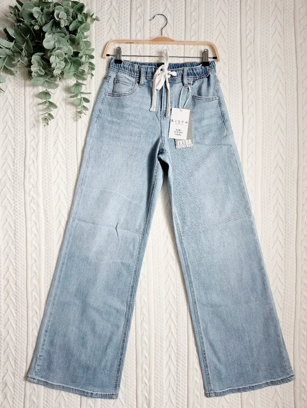 RISEN Light Wash Wide Leg Jeans Elastic Cinch Tie Waist Slouchy Various NEW - Image 3