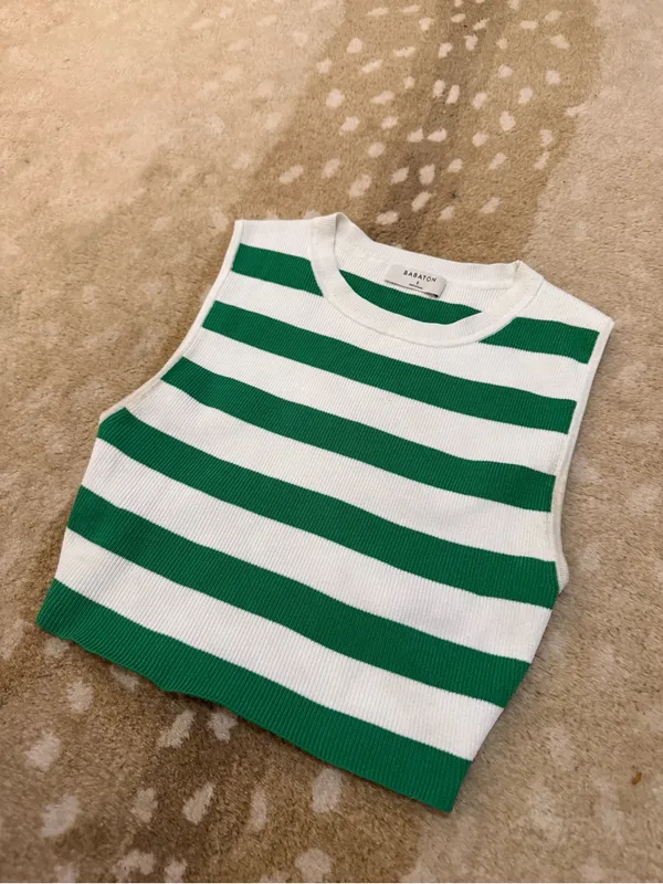 Aritzia Babaton Green White Striped Sleeveless Knit Crop Top Size Small - Image 3