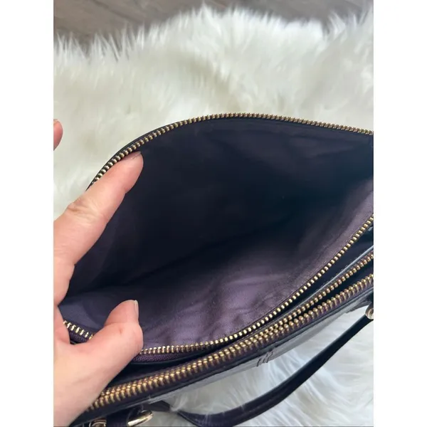 Coach authentic mauve shoulder/ hand bag no strap dark purple color - Image 7