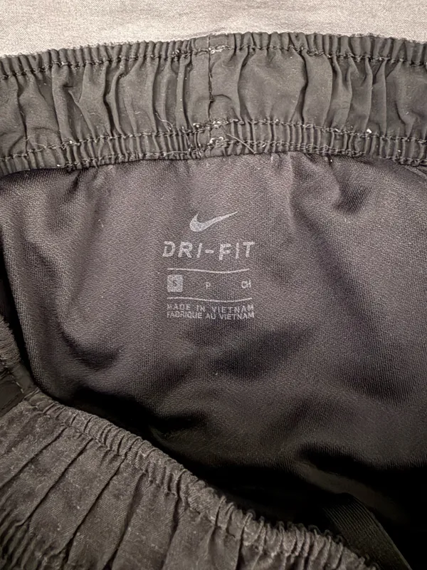 Nike Dri-Fit Shorts Black and Grey - Image 3