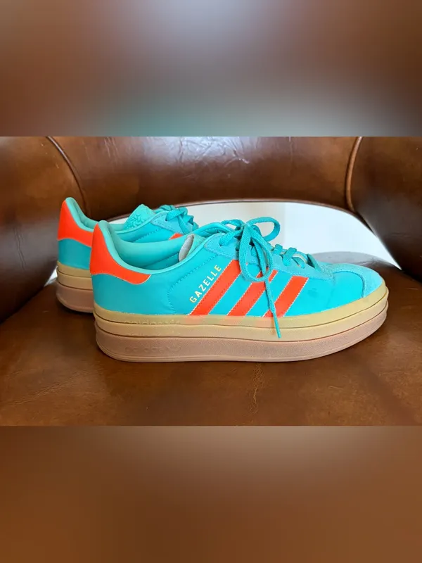 adidas Gazelle Bold Womens Fashion Sneakers in Green Orange size 6.5 platform - Image 3