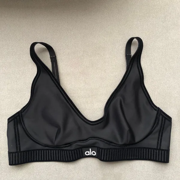 Alo Yoga Airlift Line Up Bra Black S - Image 3