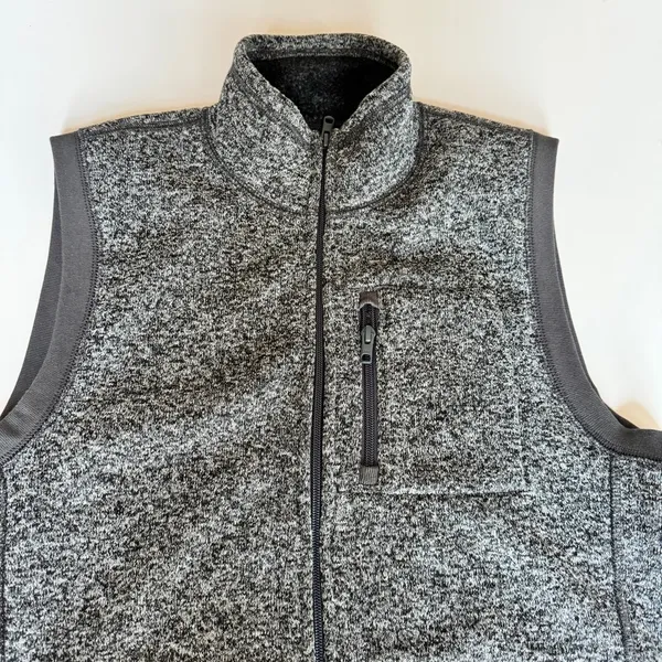 Gap Zip Front Sleeveless Vest in Gray - Image 3