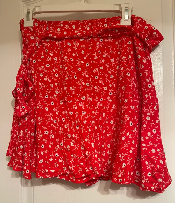 ZARA Flower Skort - Image 5