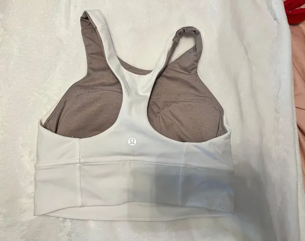 Lululemon White Wunder Train Longline Bra - Image 4