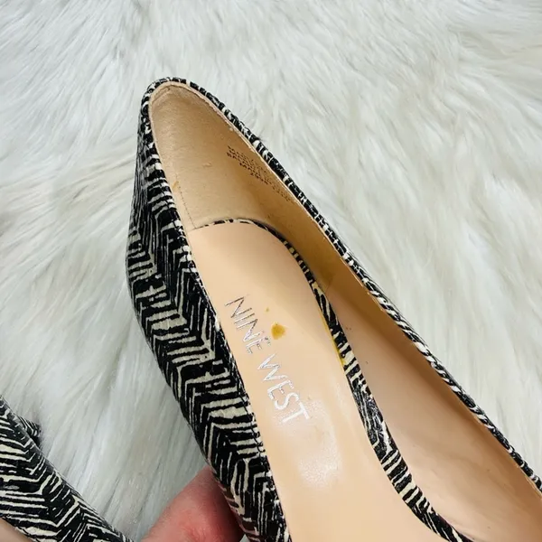 Nine West Black and White Chevron 4” Inch Stilettos - Image 9