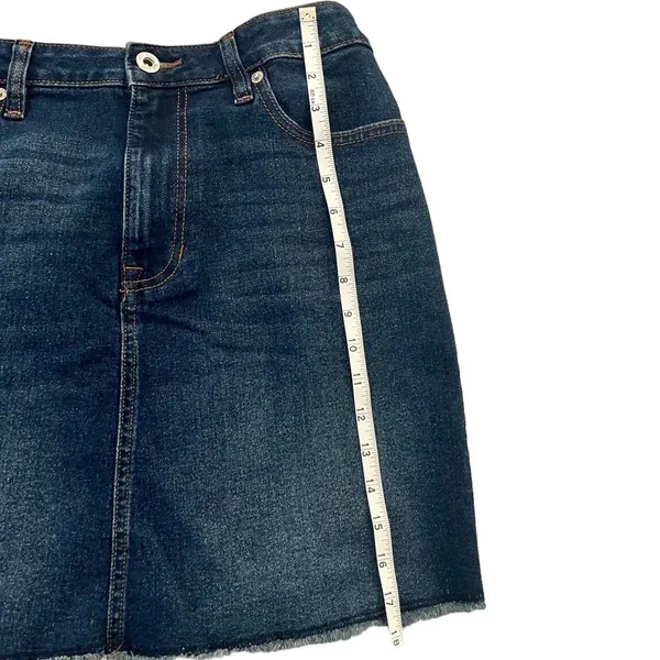 New Women’s DKNY Mid Rise Denim Skirt Size 12 - Image 9