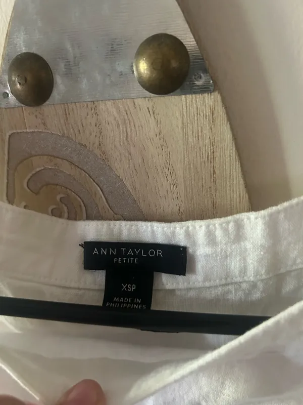 Ann Taylor Blouse - Image 4
