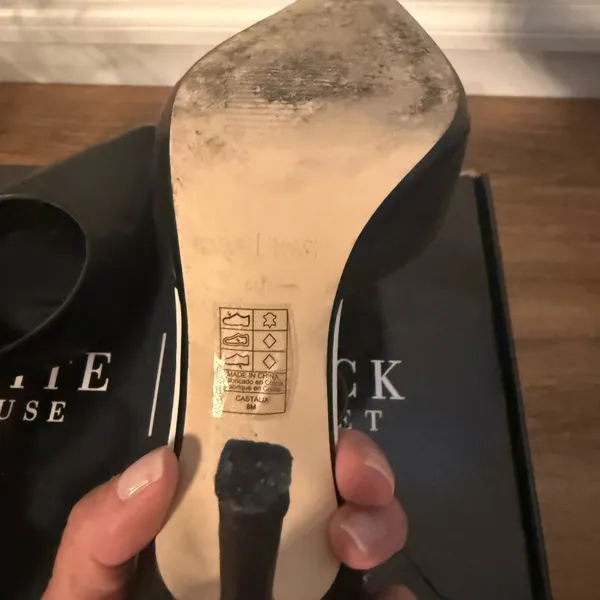 White House Black Market Black Pumps Ankle-Strap Heels Sz 8 - Image 6