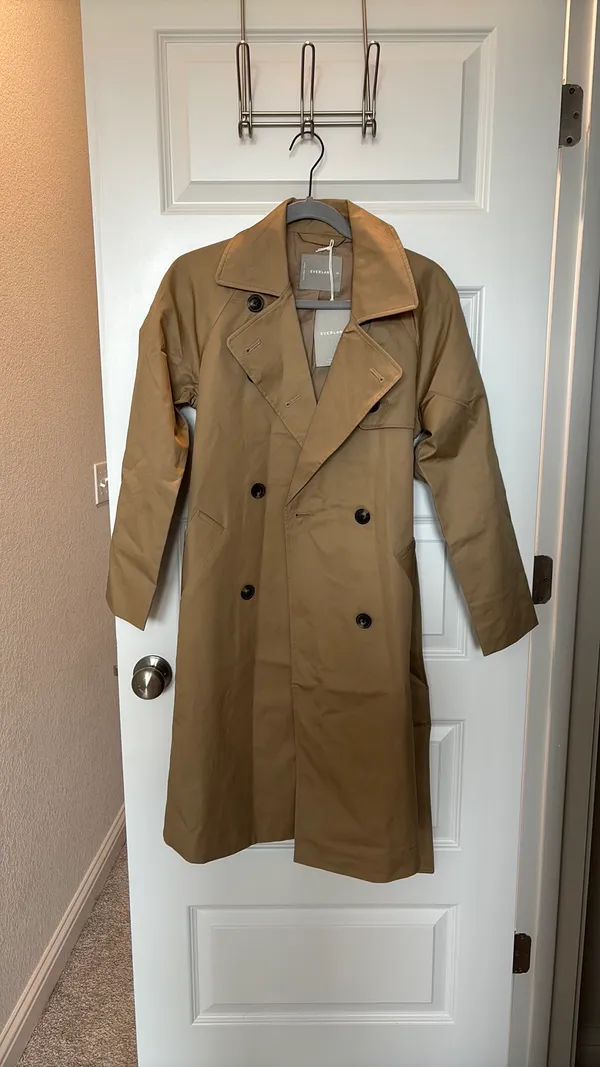 Everlane Trench Coat - Image 8