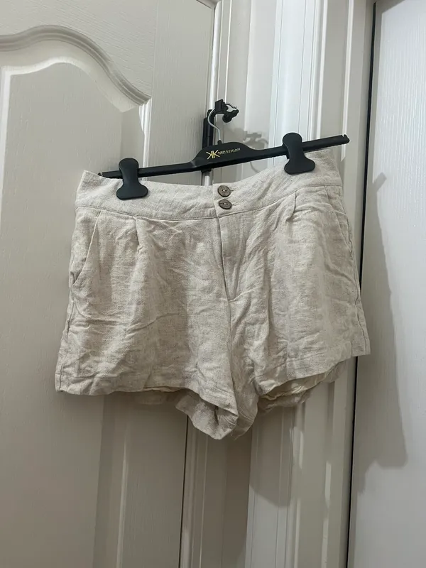 12th Tribe Linen Shorts - Image 3