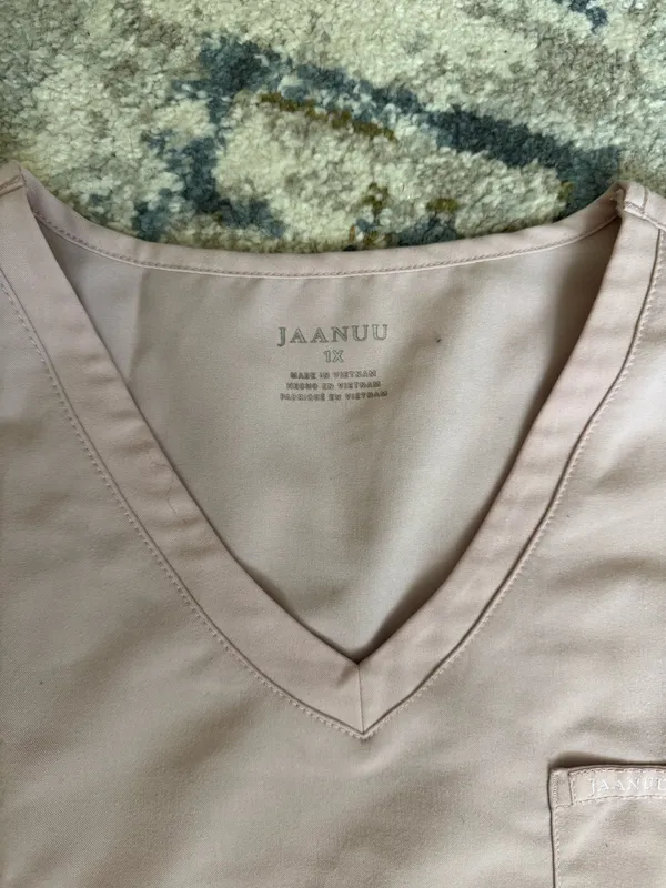 Jaanuu Scrub Top Women’s - Image 2