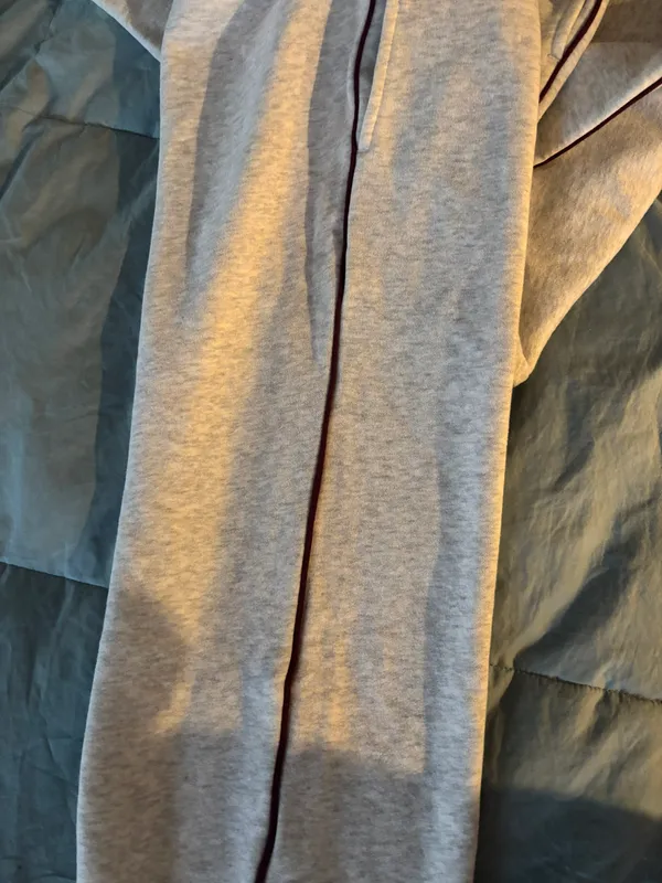 Hollister Sweatpants - Image 5