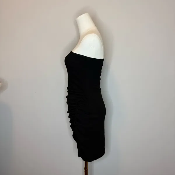 Windsor One-Shoulder Black Ruched Bodycon Dress - Image 3