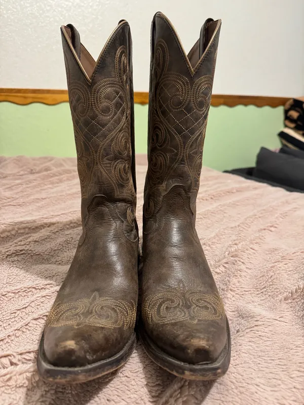 Bright Light Ariat boots  - Image 4