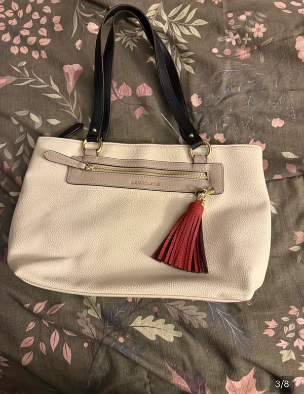 Liz Claiborne Cream Tote with navy Handles and Red Tassel - Image 2