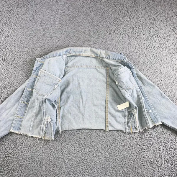 Ruffle Shoulder Denim Jacket Women S Light Wash‎ Raw Hem Cropped Western Spring - Image 9