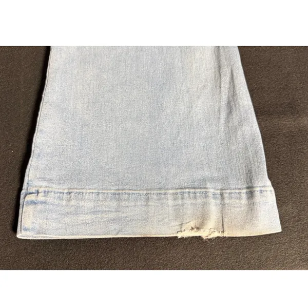 Laurie Felt Silky Denim Flare Jeans 1X Tall Light Wash Wide Hem Pockets - Image 6