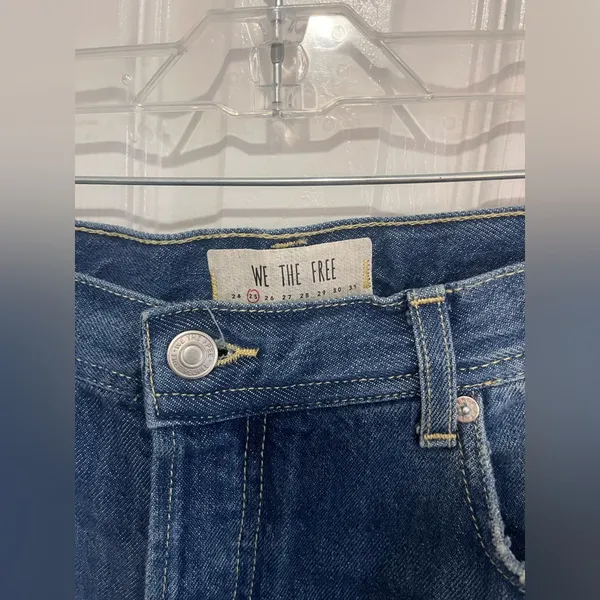 We The Free Dark Indigo Distressed Raw-Hem Straight Jeans NWT Waist 25" - Image 5