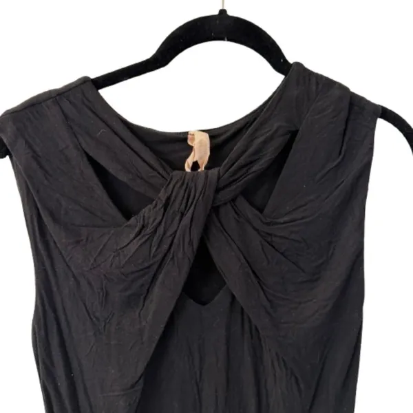 Anthropologie PILCRO Twist Front Cut Out Black Knit Top Size Small - Image 2