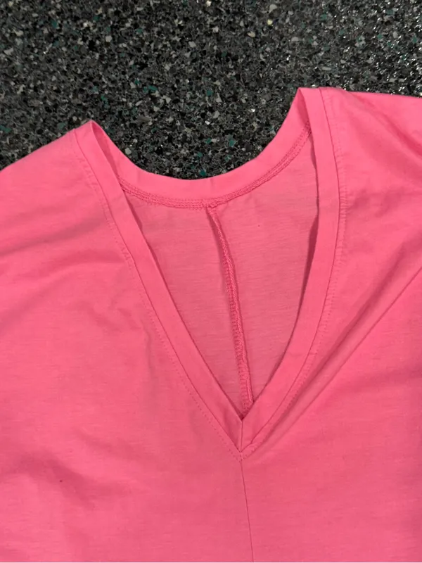 Pink V - Image 3