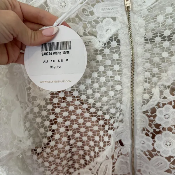White Lace Dress (Selfie Leslie) - Image 2