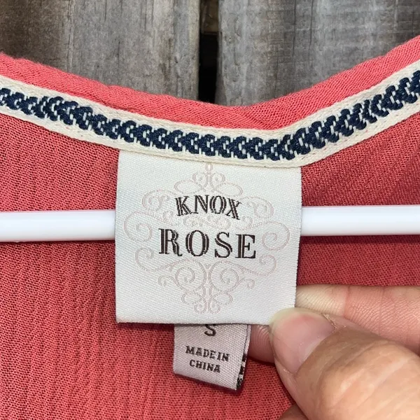 Knox Rose Coquette girl top ruffles embroidered‎ vneck lightweight boho size small top - Image 7