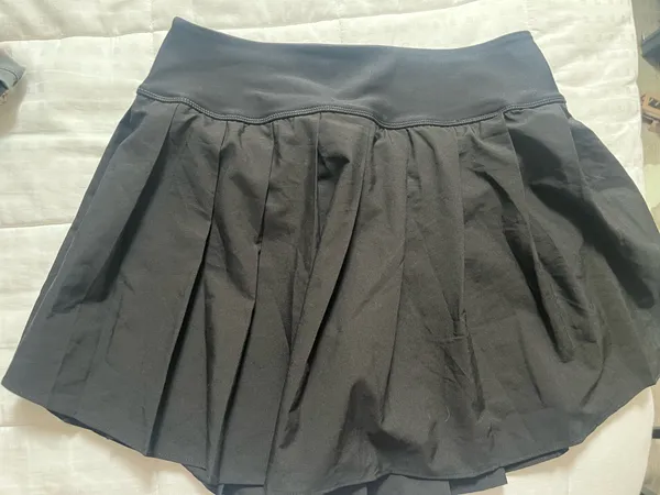 Old Navy Active Black tennis skirt - Image 2