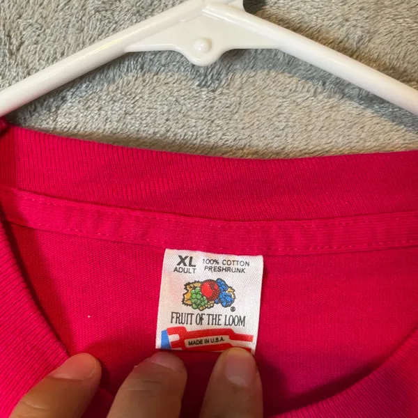 Vintage Disney Sz XL Mickey and Friends Atlanta Graphic Tee Pink Single Stitch‎ - Image 5