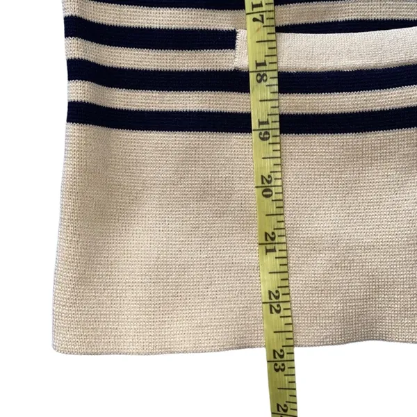 J. Crew Ivory and Dark Navy Pullover Sweater Size Medium - Image 11