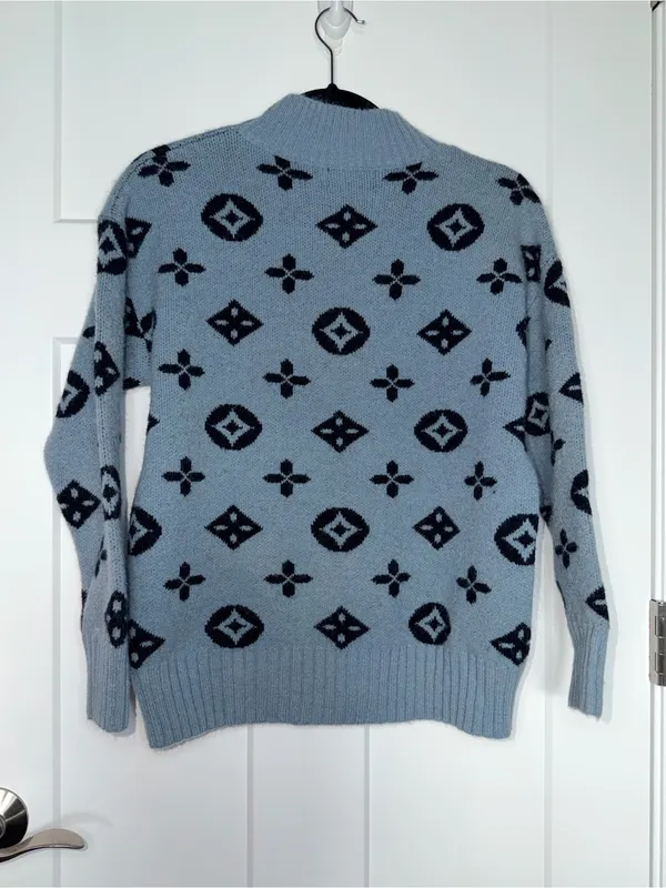 Blue Pattern Mock Neck Cashmere Sweater Size undefined - Image 2