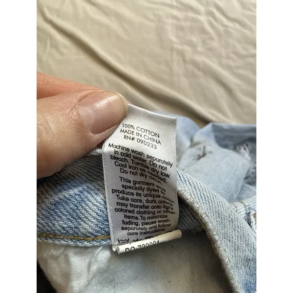PacSun Women's Distressed Baggy Light Wash Jeans Size 29 X 30 - Image 9