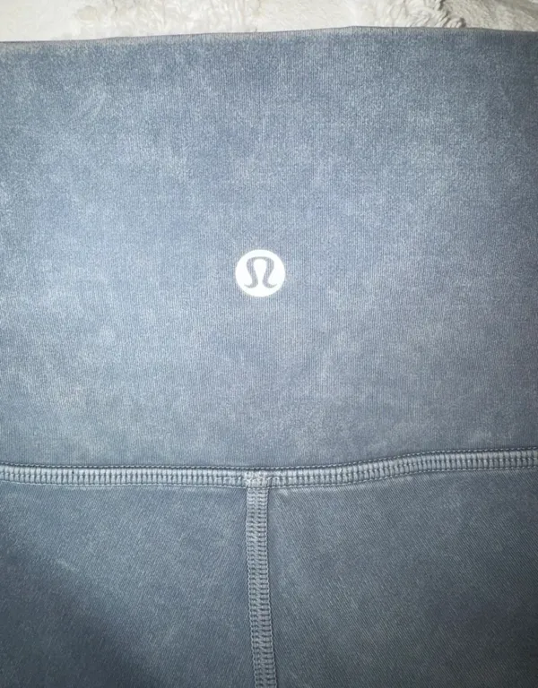 Lululemon Wunder Under Leggings - Image 4
